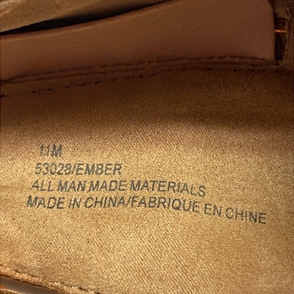 Maurice’s Ember Women's Tan Sandals with Colorful Accents - Picture 7 of 10